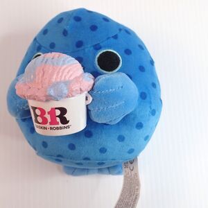 Zuru Snackles Series 3 OLIVIA PARROT FISH Baskin Robbins 5" Plush